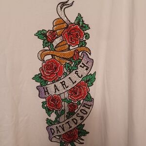 Harley-Davidson White Tee with Rose and Ribbon Design